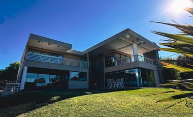 Casa en  B° Dalvian