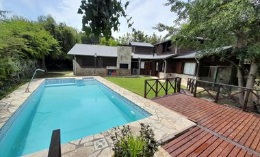 Casa en venta - 5 Dormitorios 4 Baños - Cochera - 600Mts2 - Sierra de Los Padres