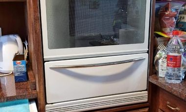 Casa en venta - 4 Dormitorios 6 Baños - San Clemente del Tuyú