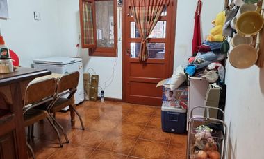 Casa en venta - 4 Dormitorios 6 Baños - San Clemente del Tuyú