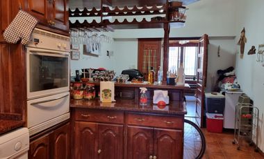 Casa en venta - 4 Dormitorios 6 Baños - San Clemente del Tuyú