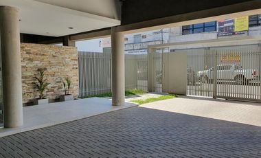 Moderno y Funcional, 2 Ambientes con Balcón y Cochera Incluida- En Venta