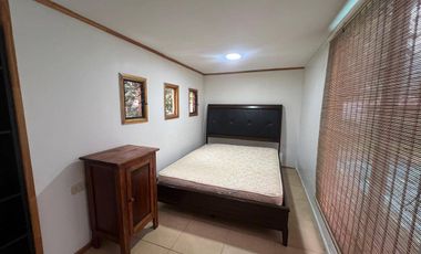 Casa en venta c/ estacionamiento en Centro de Olmué