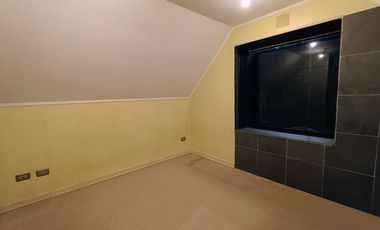 CASA EN VENTA EN EXCLUSIVO CONDOMINIO DE VALDIVIA