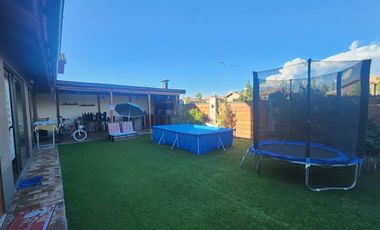 Casa en Arriendo en Condominio Las Barricas