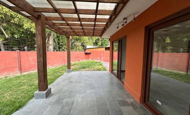 SE ARRIENDA CASA EN CONDOMINIO RINCONADA, LA CRUZ