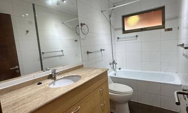 SE ARRIENDA CASA EN CONDOMINIO RINCONADA, LA CRUZ