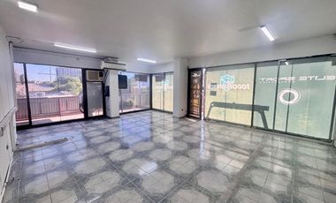 VENTA LOCAL COMERCIAL 3HAB 2BA SANTIAGO