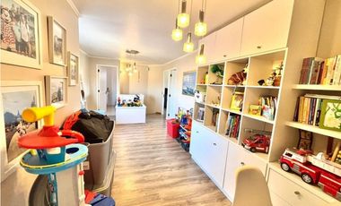 VENTA - CASA JARDINES CURAUMA - 5D 3B 2E