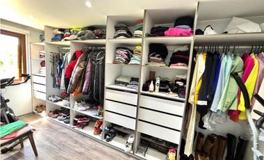 VENTA - CASA JARDINES CURAUMA - 5D 3B 2E