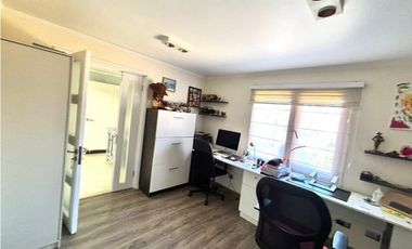 VENTA - CASA JARDINES CURAUMA - 5D 3B 2E