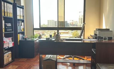 OFICINA CON BAÑO Y ESTACIONAMIENTO,  LA FLORIDA