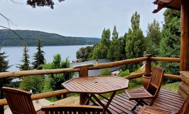 Casa en barrio privado Valle Escondido con costa de lago