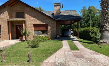 Casa en Venta de 4 ambientes en Ingeniero Maschwitz Village