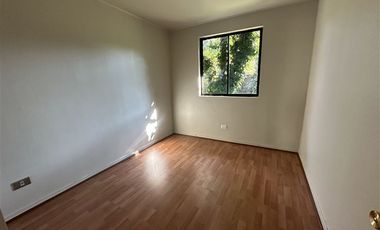 Casa en Arriendo en Los Condores / Antupiren