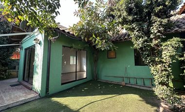 Casa en Arriendo en Los Condores / Antupiren