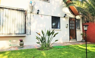 Casa en Arriendo en Sanchez Fontecilla con El Valle