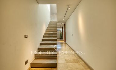 EXTRAORDINARIO PENTHOUSE, BAJO EL PRECIO DE TASACIÓN BANCARIA.