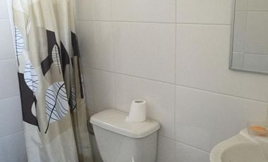 Arriendo febrero: Cómodo departamento con jardín en Marbella