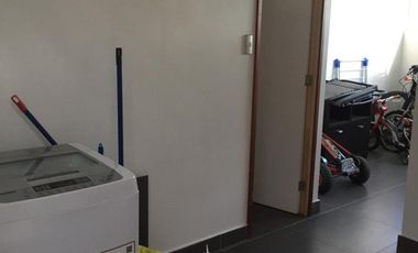 Arriendo febrero: Cómodo departamento con jardín en Marbella