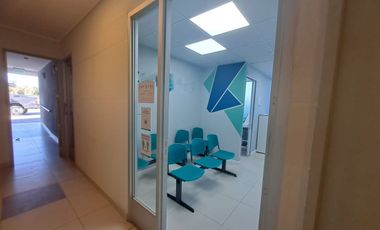 Venta de Consulta en Edificio El Cobre