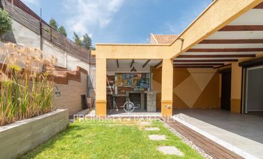 Casa con vista cordillera en sector privilegiado de La Florida, macul alto 3d 3b 3e