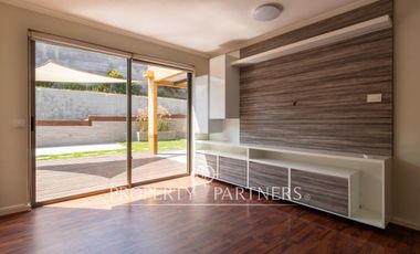 Casa con vista cordillera en sector privilegiado de La Florida, macul alto 3d 3b 3e