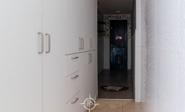 Casa con vista cordillera en sector privilegiado de La Florida, macul alto 3d 3b 3e