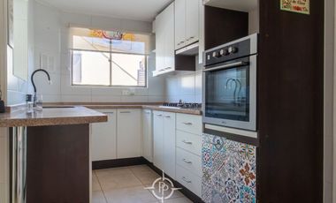 Casa con vista cordillera en sector privilegiado de La Florida, macul alto 3d 3b 3e