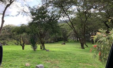 TERRENO EN VENTA EN URB. LA VIÑA TUMBACO