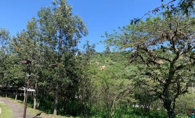 TERRENO EN VENTA EN URB. LA VIÑA TUMBACO