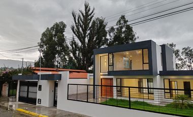 CASA EN VENTA CAPELO