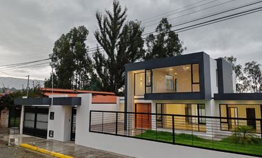 CASA EN VENTA CAPELO
