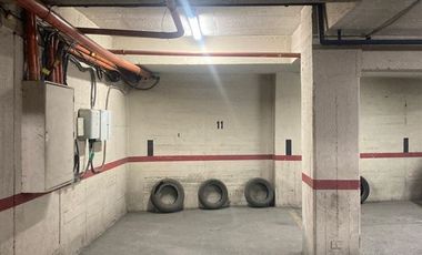 Estacionamiento en Venta en Metro Los Leones