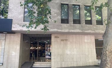 Estacionamiento en Venta en Metro Los Leones