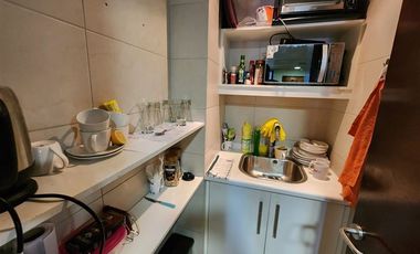 Oficina en Venta en Los Domínicos con Villanova