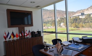 Oficina en Venta en Avenida del Valle con Santa Clara