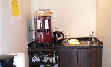 Oficina en Arriendo en Avenida del Valle con Santa Clara