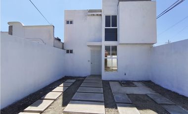Casa en venta en la Zona de Tulipanes, Mineral de la Reforma