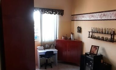 CASA EN VENTA EN EL CENTRO/CHINCHINA