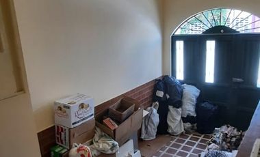 CASA EN VENTA EN EL CENTRO/CHINCHINA