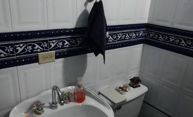 CASA EN VENTA EN EL CENTRO/CHINCHINA