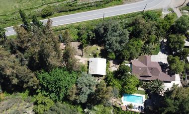 Casa En Venta En Requínoa Con Jardín