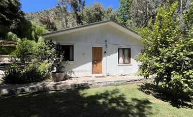 Casa En Venta En Requínoa Con Jardín