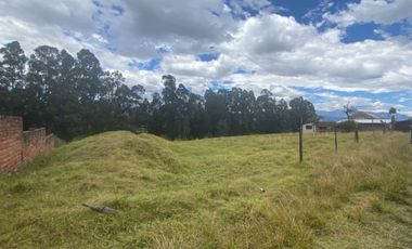 Terreno de Venta en Sangolqui Av. Atahualpa y 27 de febrero IR