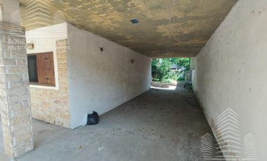 Casa en venta de 3 dormitorios c/ cochera en Costa Azul