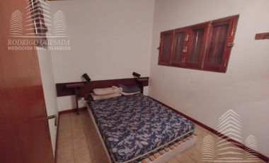 Casa en venta de 3 dormitorios c/ cochera en Costa Azul
