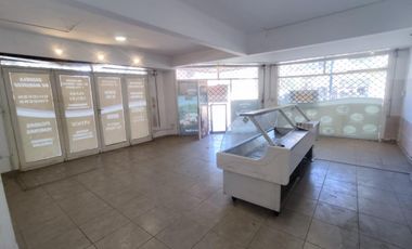 Local en esquina en venta - Barrio San Juan