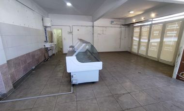 Local en esquina en venta - Barrio San Juan