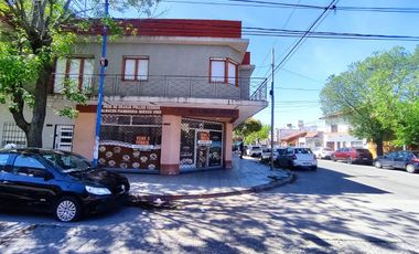 Local en esquina en venta - Barrio San Juan